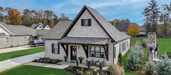New Gameday Getaway AU Club Home: 3BR + Outdoor Living