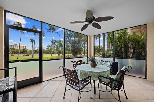 Harbor Palm- 2BR/2BA Condo Near the Water