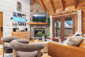 TV, fireplace - Romantic Mtn Spa Retreat - Views • Hot Tub • Sauna • Fire Pit  • Cold Plunge (Gatlinburg)