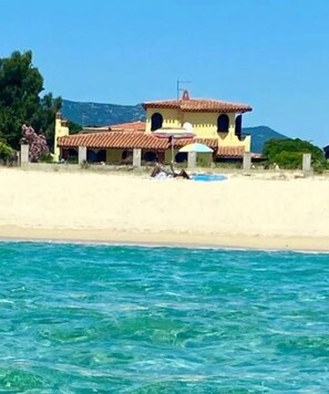 Playa en los alrededores 