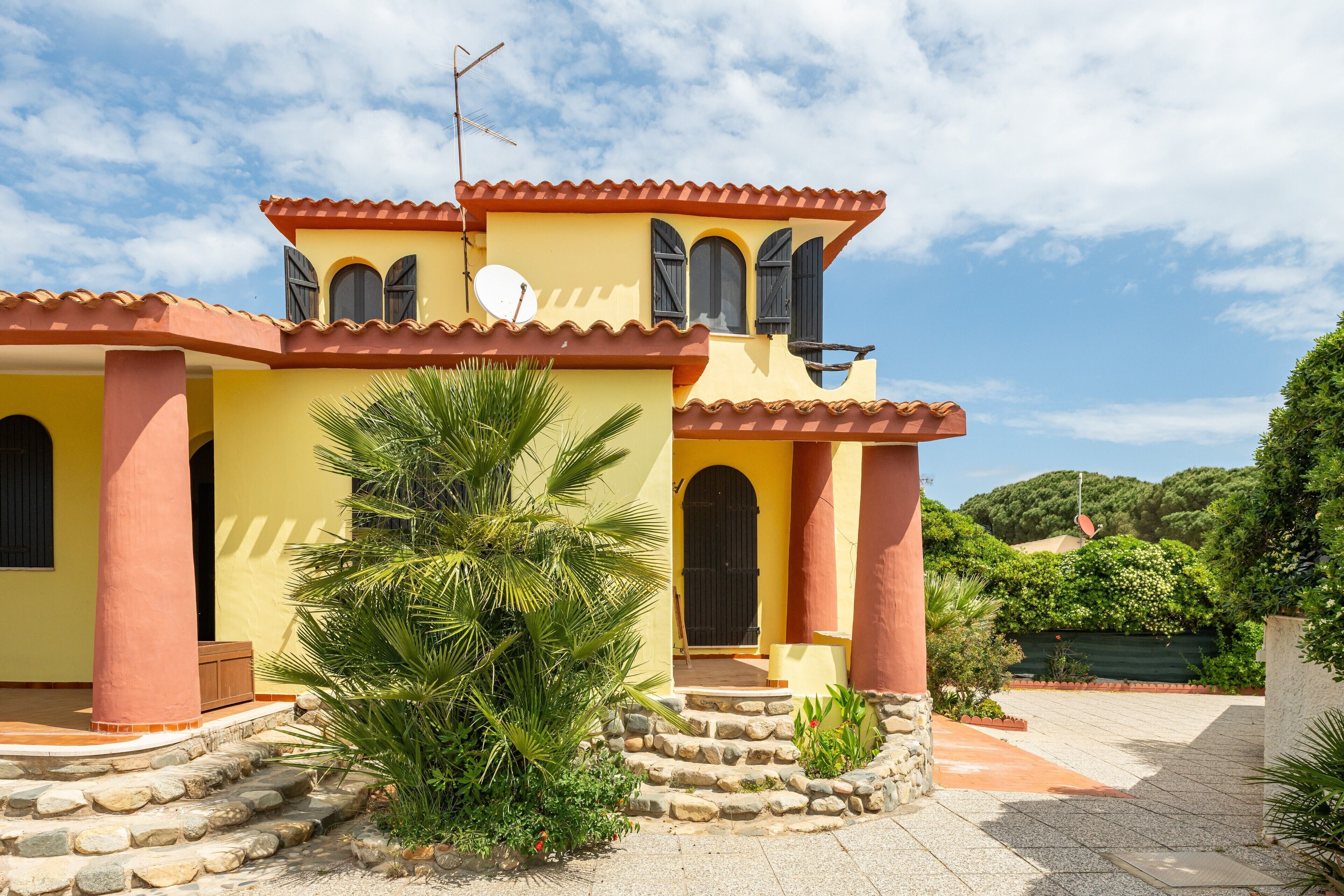 Exterior