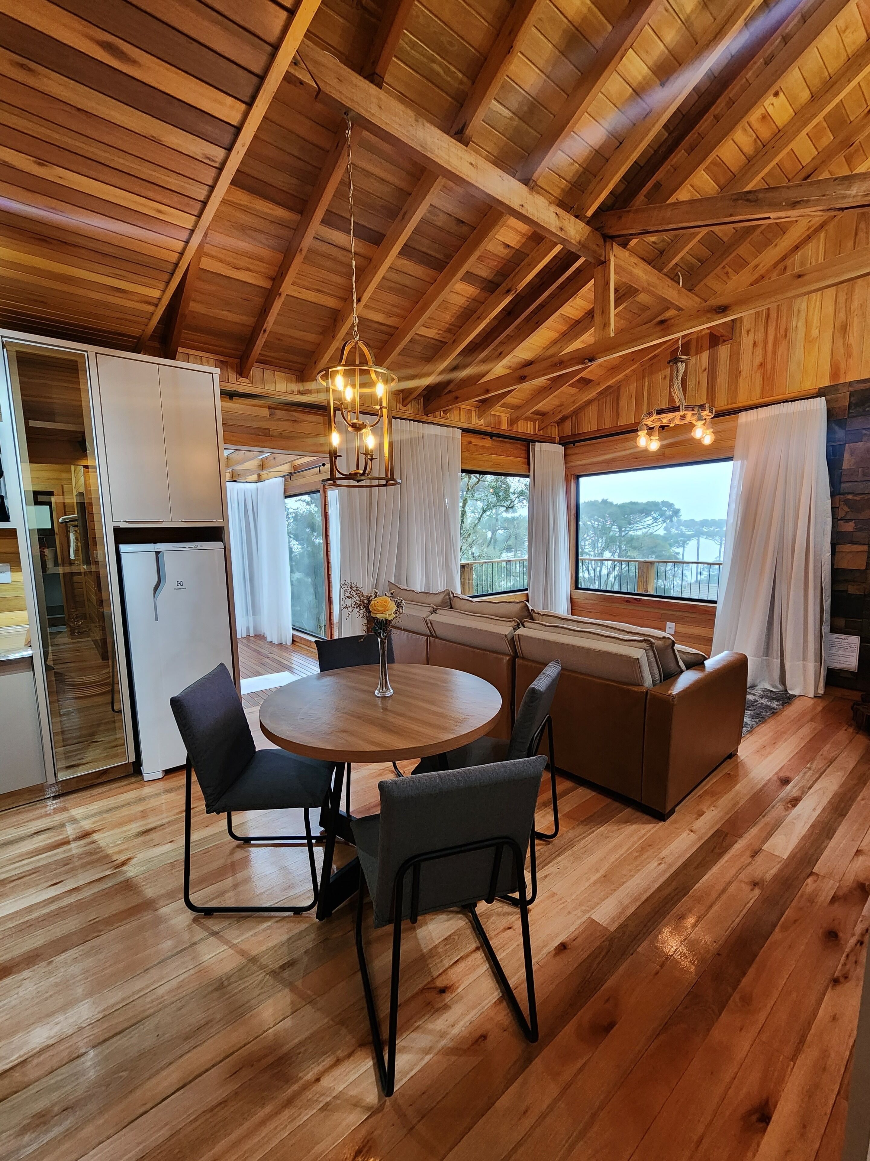 Cabin, Garden View | Dining