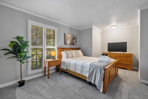 Room - The Pool House (Rapid City)