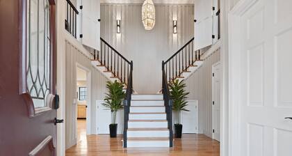 Indoor Pool Retreat • 5 Min to Zoo • Near Golf