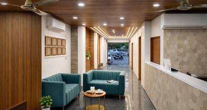 Hotel SVR Grand