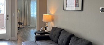 Lovely 2-bedroom condo in Redwood City perfect for your getaway