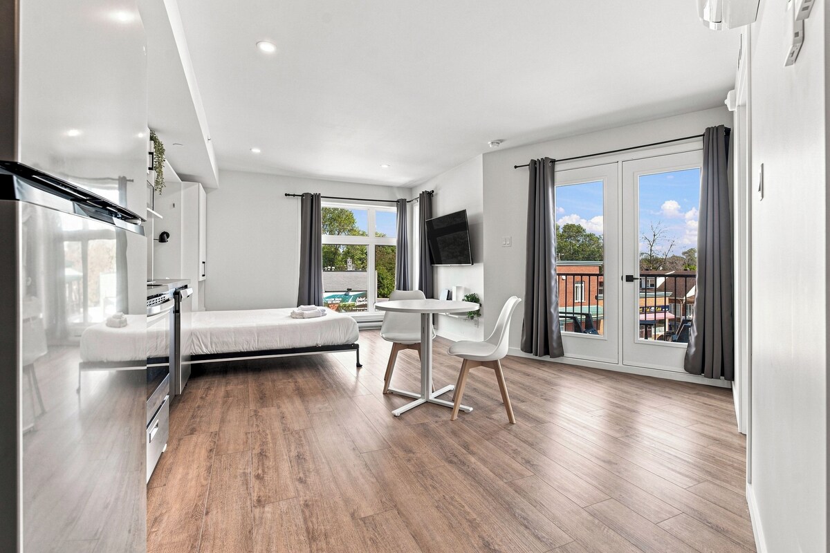 Classic Studio, Balcony | Blackout curtains, soundproofing, free WiFi, bed sheets