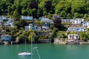 Marina - Bell Cottage (Dartmouth)