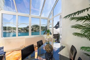 Dining - Bell Cottage (Dartmouth)