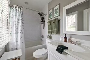 Bathroom - RVA Retreat Sauna  Relaxing Home Fenced Yard (Richmond)