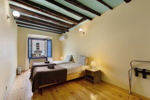2 bedrooms, WiFi, bed sheets - Apartment 'Way To Castle - Alfama 6' with Wi-Fi and Air Conditioning (Lisboa)