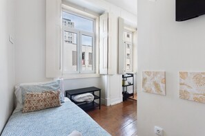1 bedroom, WiFi, bed sheets - Studio Apartment '21 - Amoreiras Apartments' with Wi-Fi (Lisboa)