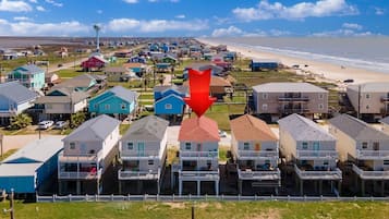 Nhà, 3 phòng ngủ | Ngoại thất