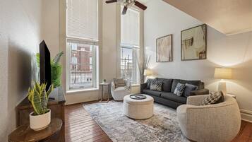 House, 1 Bedroom | Living area