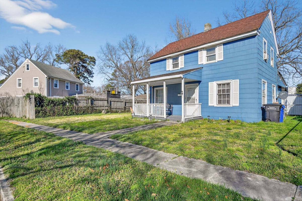 House, 4 Bedrooms | Exterior