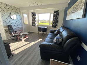 Living area - Chalet 333 (Great Yarmouth)