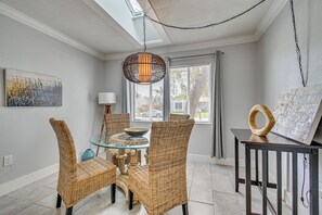 Talo (3 Bedrooms) | Sisätilat
