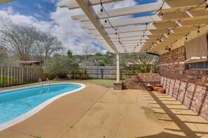 Interior - 4 Mi to Garniers Beach Park: Home w/ Private Pool! (Fort Walton Beach)