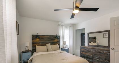 Work, Relax & Explore The 'burgh! Mckeesport Home