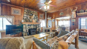 House (3 Bedrooms) | Front of property