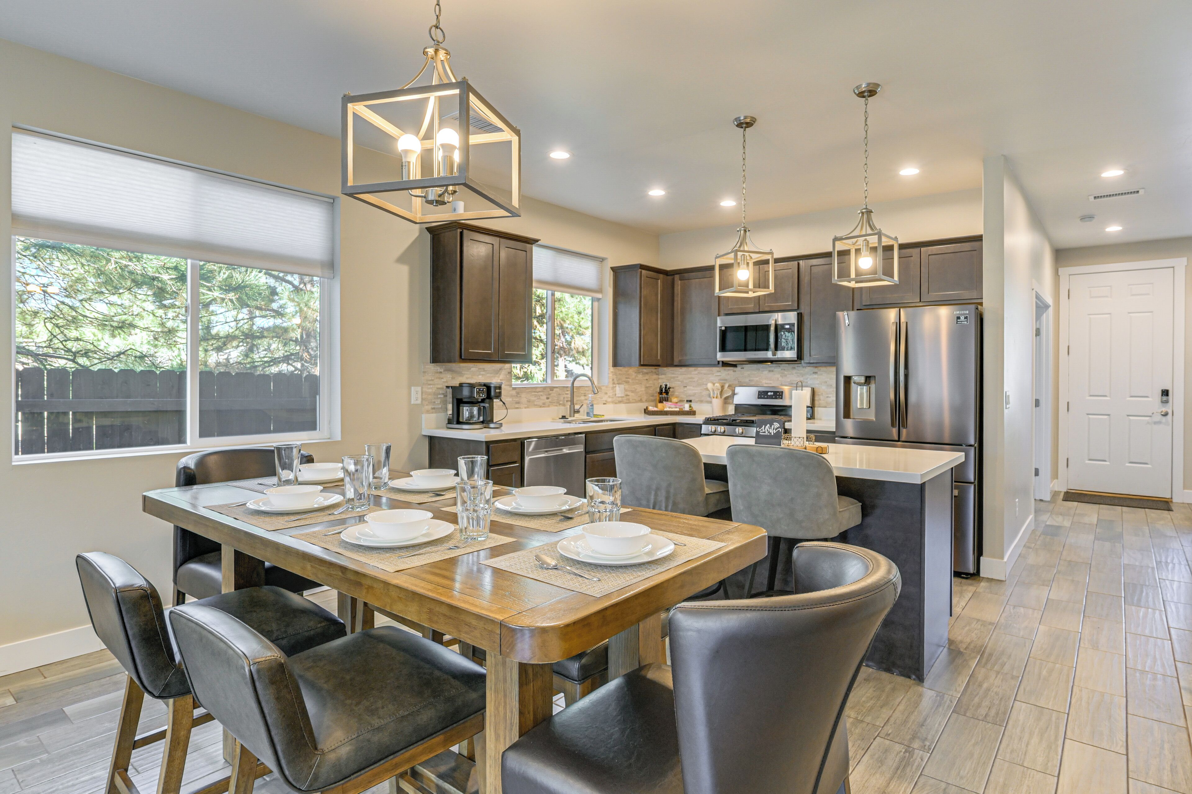 Talo (4 Bedrooms) | Sisätilat