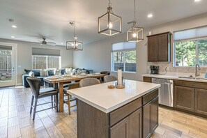 House (4 Bedrooms) | Interior - Family Home w/ Game Room, 3 Mi to Dtwn Flagstaff (Flagstaff)