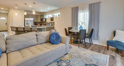Houston Upgrade! Spacious + Modern Unit Near UH