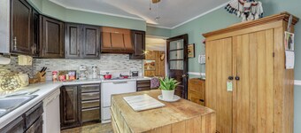 Hike & Fish: Family Retreat in Upstate New York!