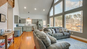 House (3 Bedrooms) | Bahagian dalam