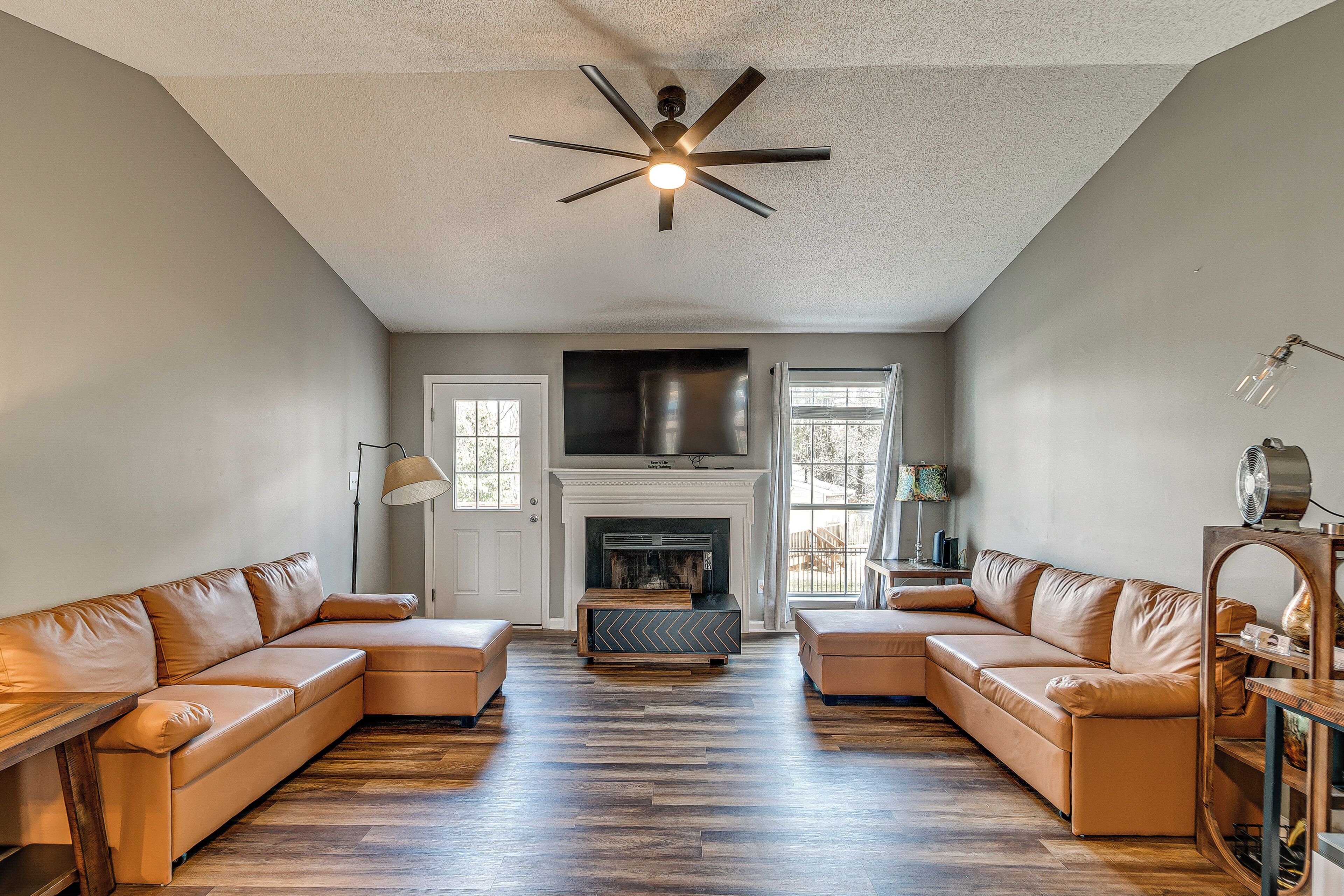 House (2 Bedrooms) | Front of property