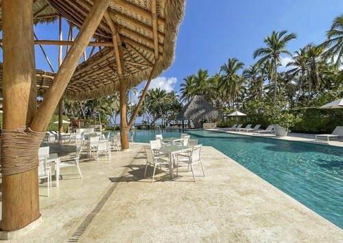 COSTA AZUL Tranquil 3+-bedroom apartment with AC in Las Terrenas