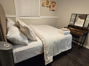 1 bedroom, desk, iron/ironing board, free WiFi