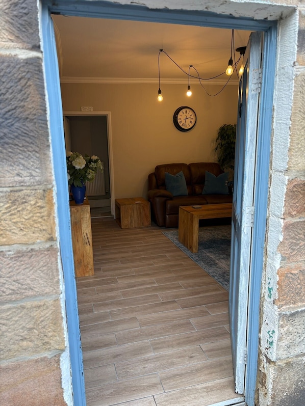 House, 1 Bedroom | Living room - Charming Holiday Retreat in Derbyshire Countryside (Matlock)