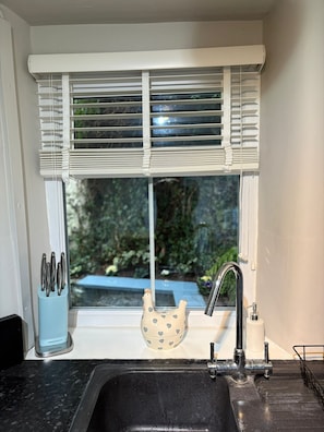 House, 1 Bedroom | Interior - Charming Holiday Retreat in Derbyshire Countryside (Matlock)