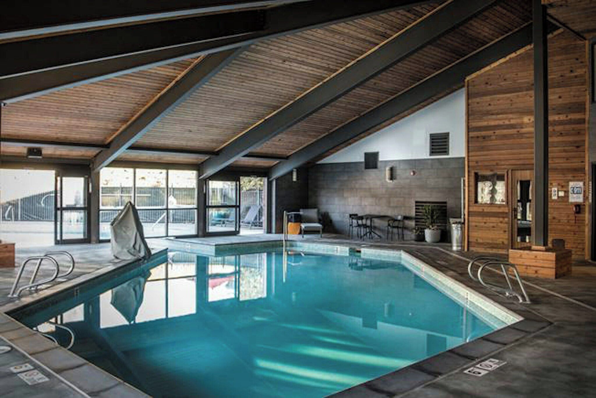 Indoor pool, outdoor pool