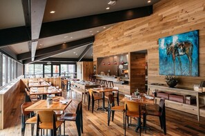 Dining - The Park City Peaks Hotel (Park City)