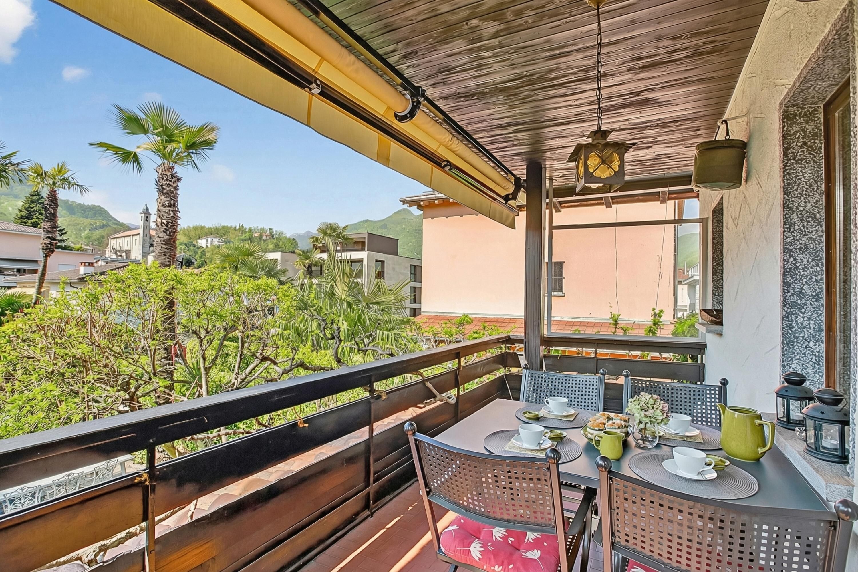 Family Apartment, Multiple Bedrooms, 2 Bathrooms (Casa Viola) | Outdoor dining