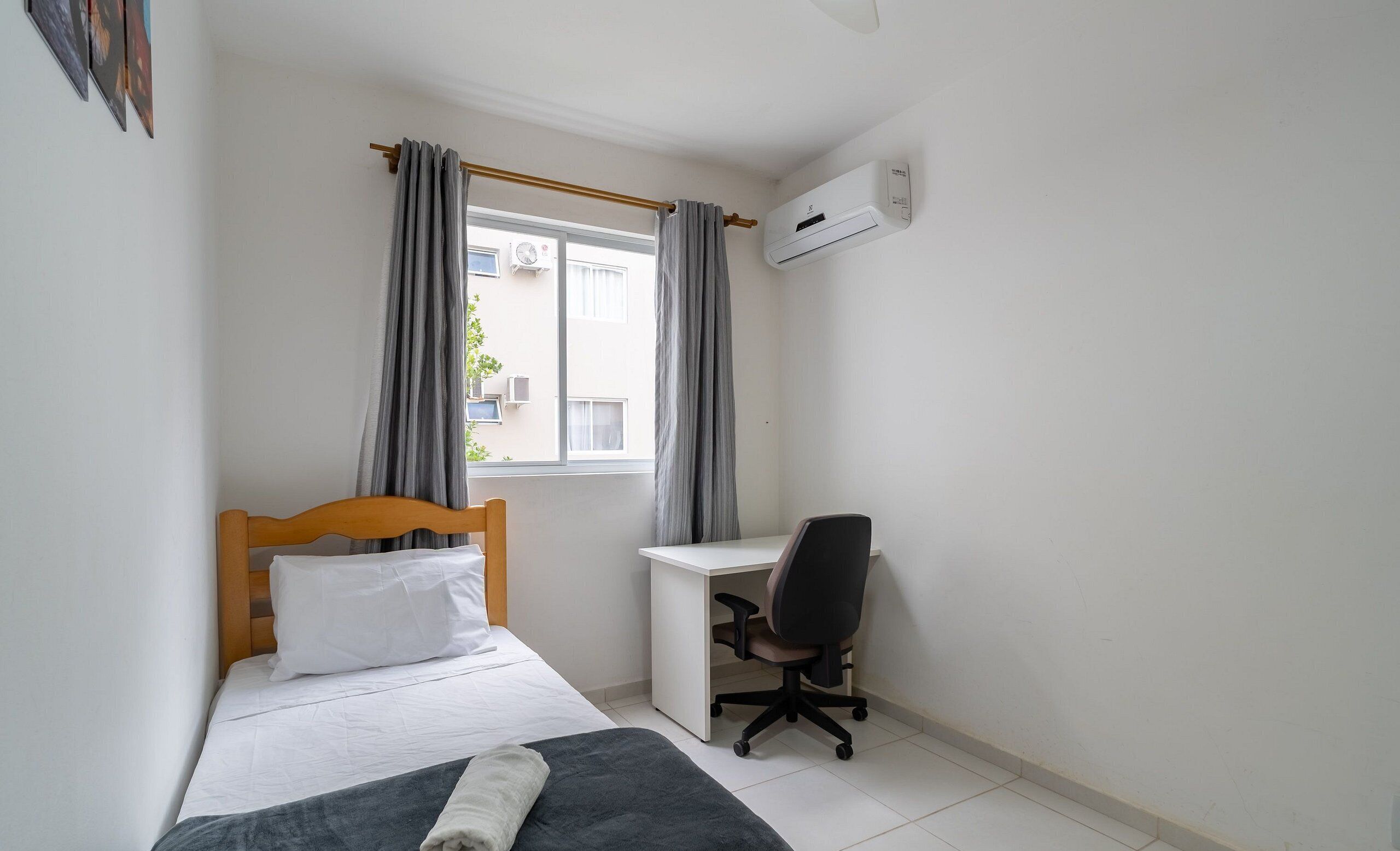 Basic Apartment