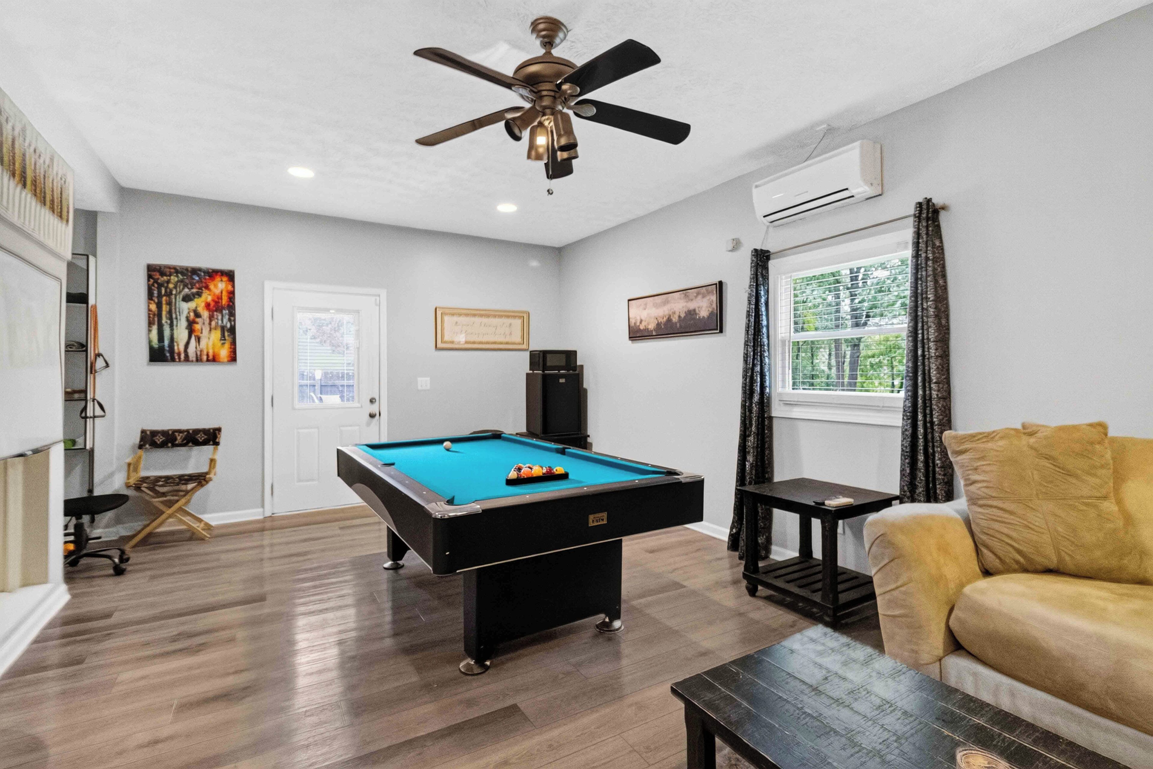 Spielezimmer