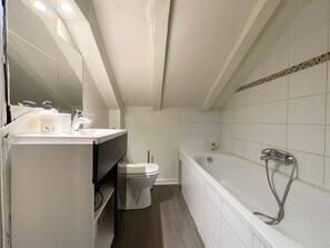 Bathroom - Duplex apartment in the center of Metz (Metz)