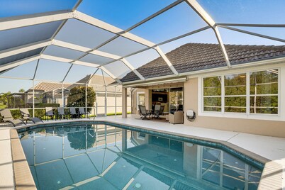Quiet Golfer's Home 9 Mi to Beaches & Dtwn Venice!