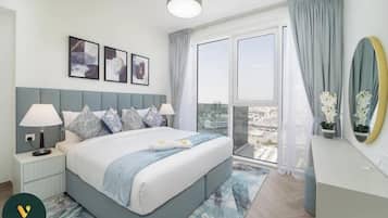 Luxury Apartment, Balcony, City View