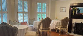 Ann Street Inn & Garden