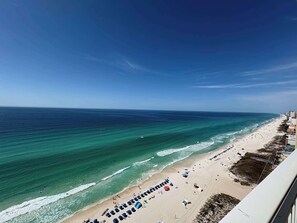 On the beach - Oceanfront, 23rd floor Condo, Pools, Gym, Wifi (Panama City Beach)
