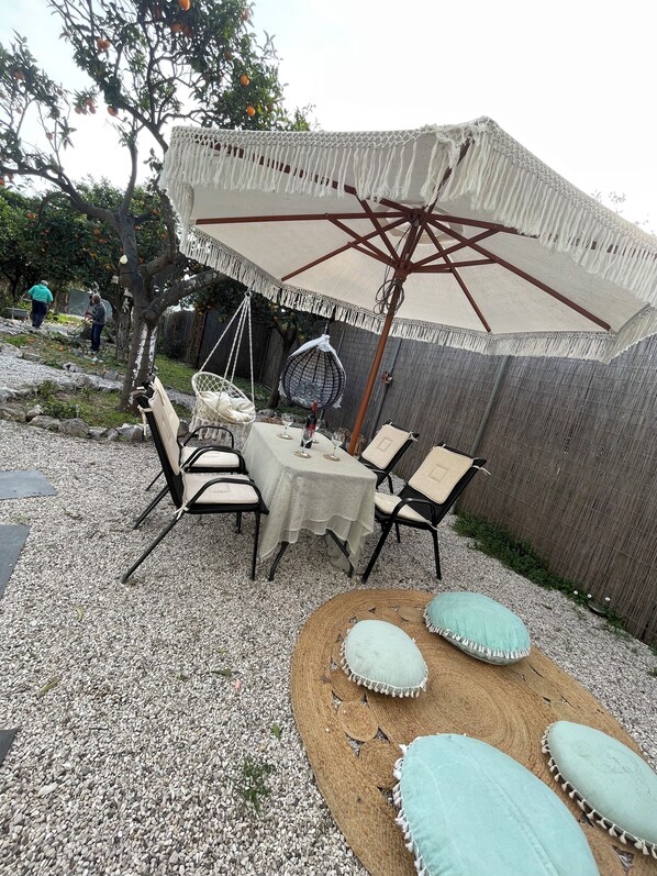 Outdoor dining - casa bella himara (Himara)