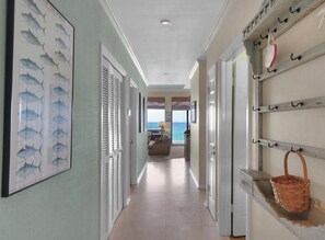 Interior - Top Floor Beachfront Condo - Gulf & Pool Views + Walk to Santa Rosa Restaurants (Santa Rosa Beach)