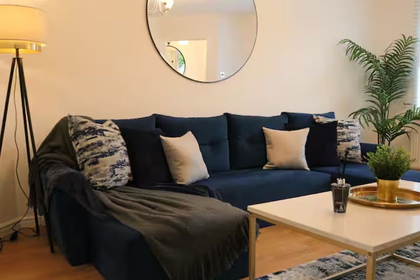 Central 3 Bed Home, Parking Garden Milton Keynes - Milton Keynes