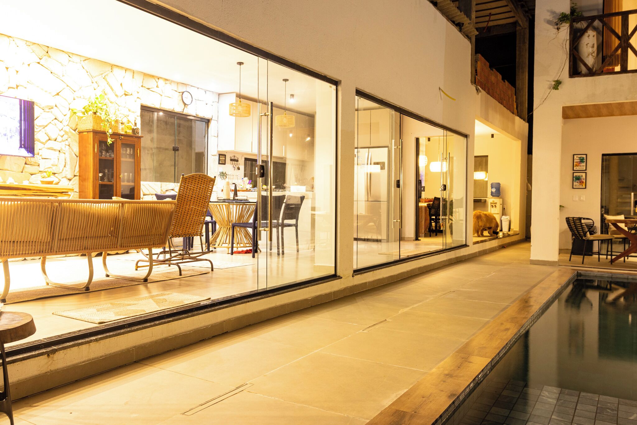 تناول الطعام بالخارج