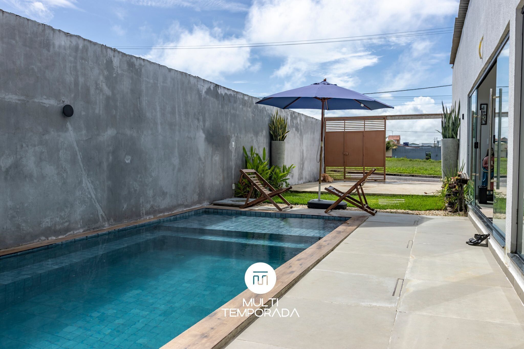 Casa premium, acesso à piscina, vista para a piscina | Comodidades do quarto