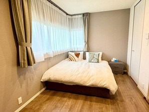 Room - Akikawa Koshi 3 | 15 mins to TSMC | Steel-Frame 4BR | Up to 5 Guests (合志市)